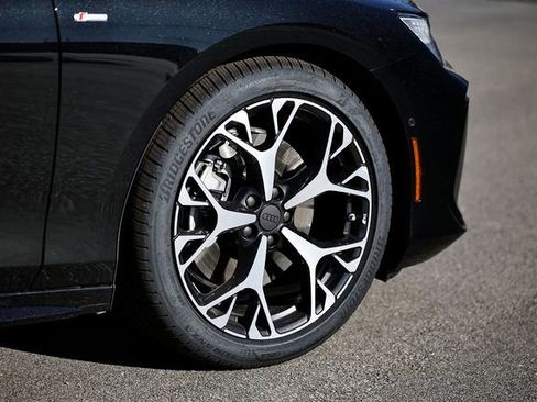 New 2026 Audi A6 Prestige image 5