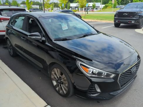 Used 2018 Hyundai Elantra GT Sport w/ Sport Tech Package 04 FWD image 1