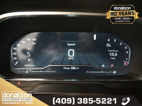 Used 2024 GMC Yukon XL SLT w/ SLT Luxury Package image 6