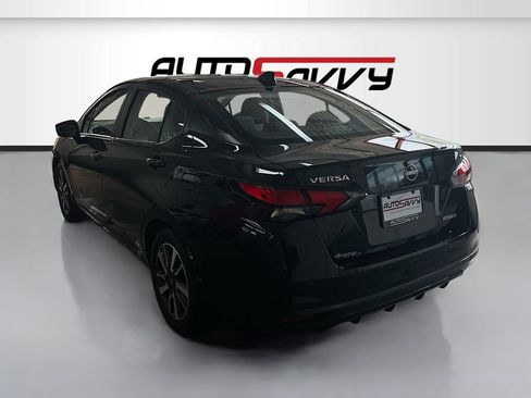 Used 2024 Nissan Versa SV w/ Trunk Package FWD image 4