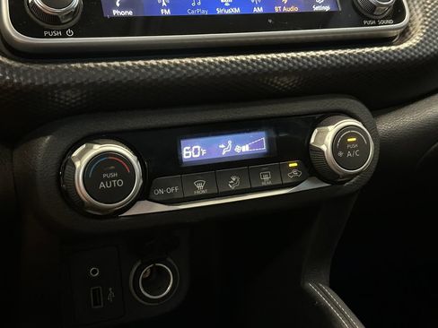Used 2020 Nissan Kicks SV FWD image 15