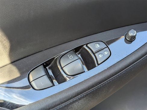 Used 2020 Nissan Leaf SV Plus w/ SV Plus Technology Package image 22