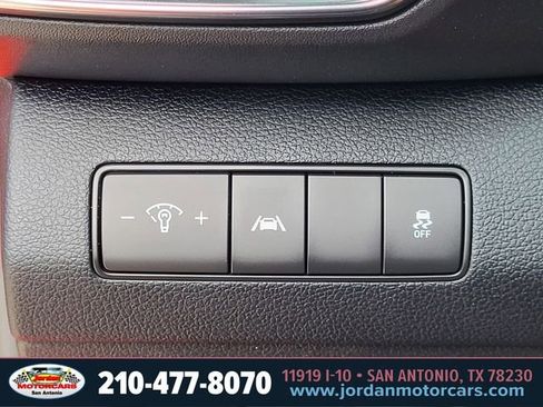 Used 2022 Hyundai Santa Fe SEL image 21