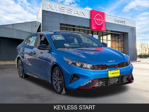 Used 2023 Kia Forte GT-Line w/ GT-Line Technology Package image 2