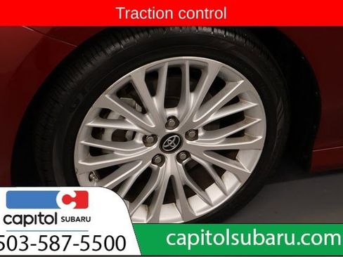 Used 2018 Toyota Camry XLE w/ Audio Package image 9