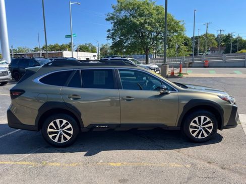 Certified 2024 Subaru Outback Premium AWD/4WD image 4