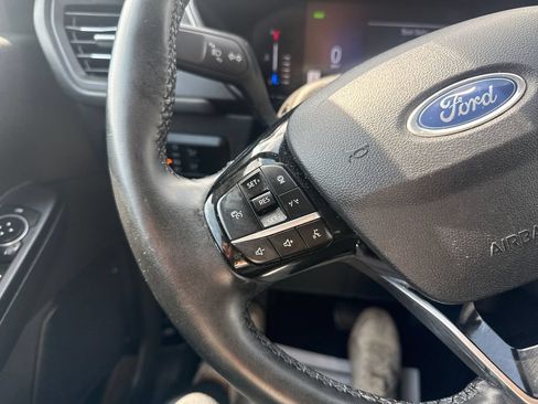 Used 2024 Ford Escape SE FWD image 64