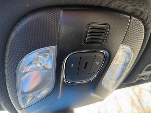 New 2026 Jeep Compass Latitude image 21