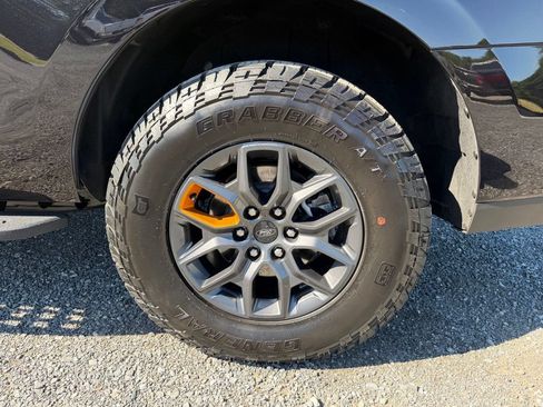 Used 2025 Ford Expedition Tremor AWD/4WD image 17