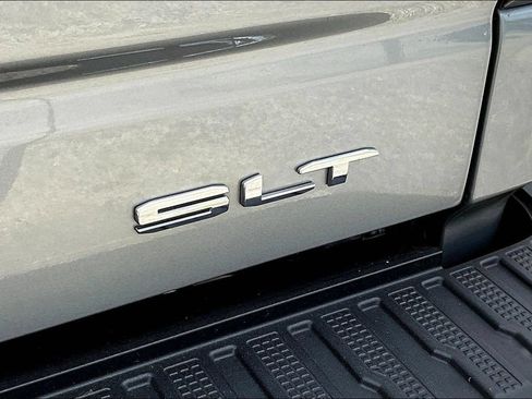 Used 2026 GMC Sierra 1500 SLT AWD/4WD image 27