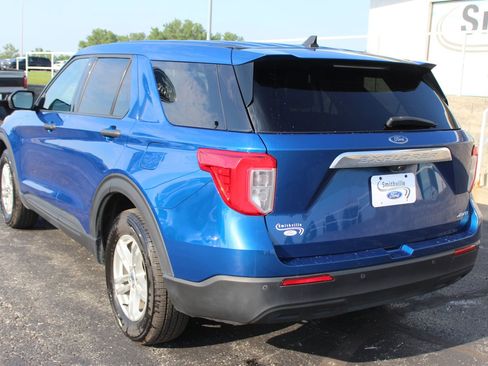 Used 2023 Ford Explorer 4WD image 4