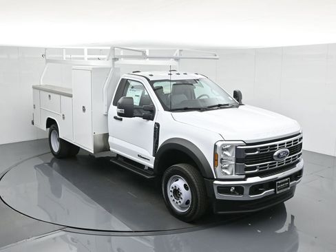 New 2024 Ford F450 XL w/ XL Chrome Package image 43