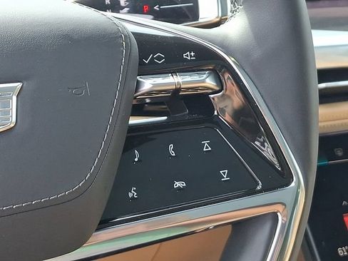 Used 2025 Cadillac Escalade IQ Sport 2 AWD/4WD image 22
