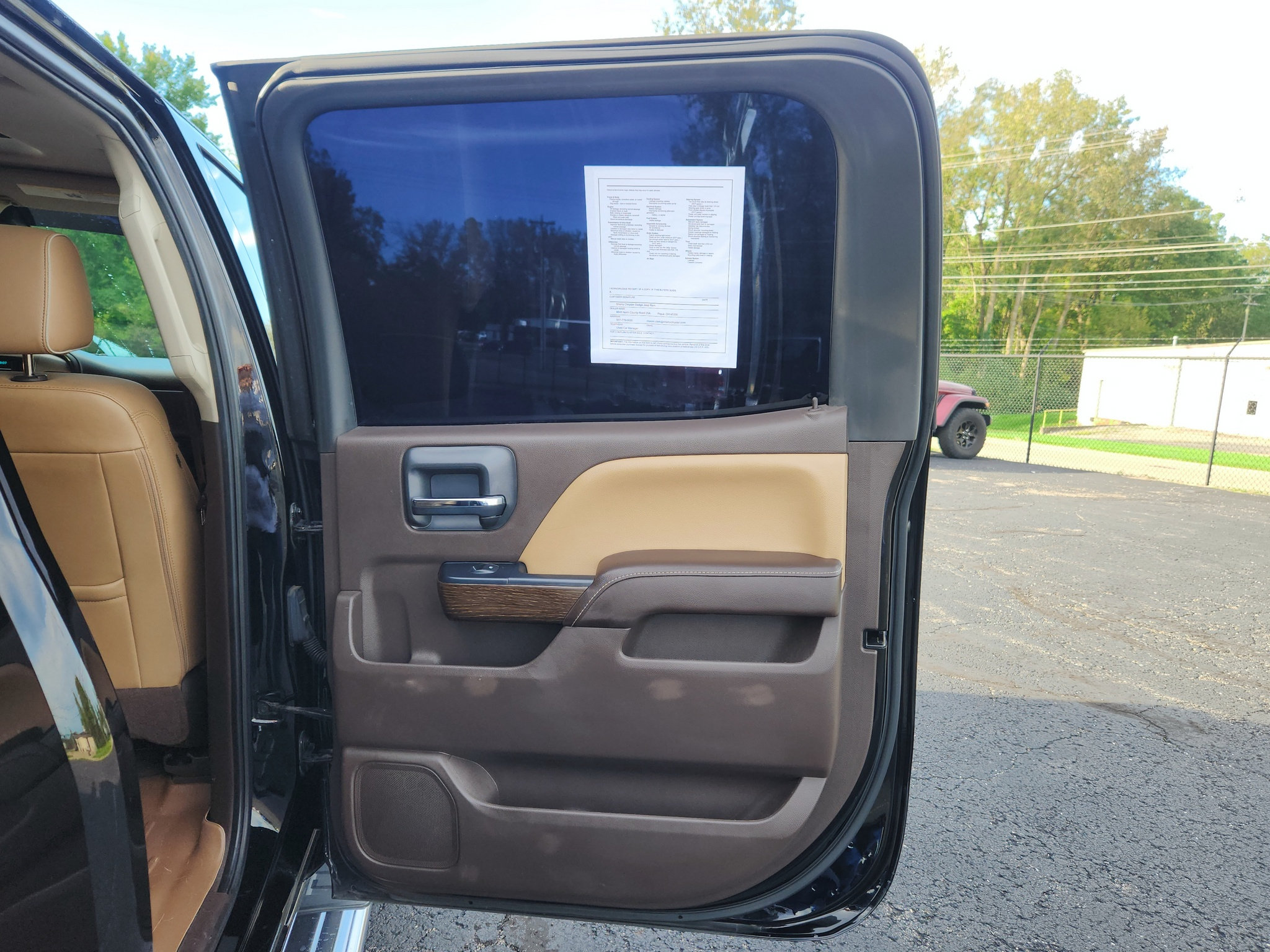Used 2017 GMC Sierra 1500 Denali AWD/4WD image 38