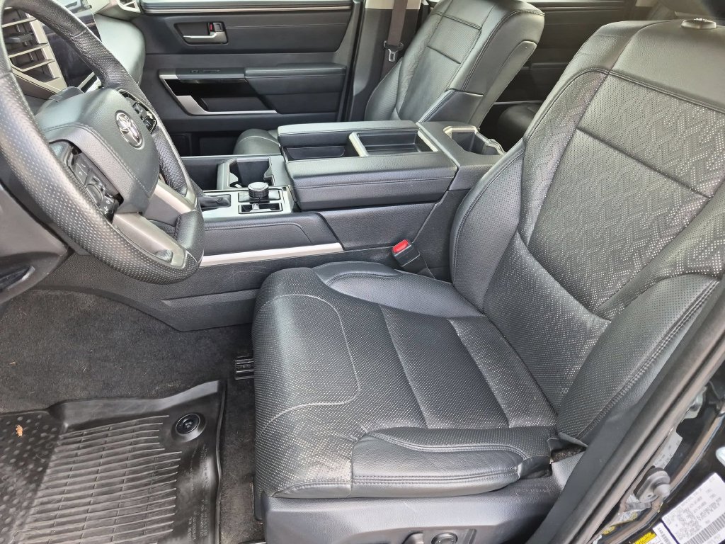 Used 2022 Toyota Tundra Limited w/ Power Package AWD/4WD image 16