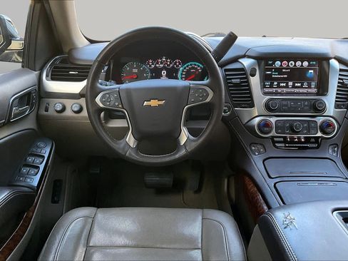 Used 2017 Chevrolet Tahoe Premier AWD/4WD image 6