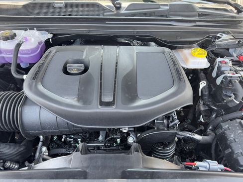 New 2026 RAM 1500 Big Horn AWD/4WD image 12