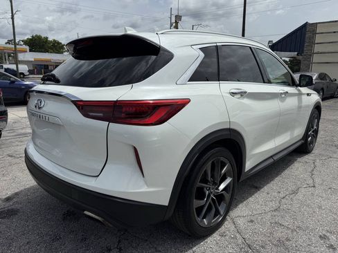 Used 2019 INFINITI QX50 Essential w/ Sensory Package AWD/4WD image 7