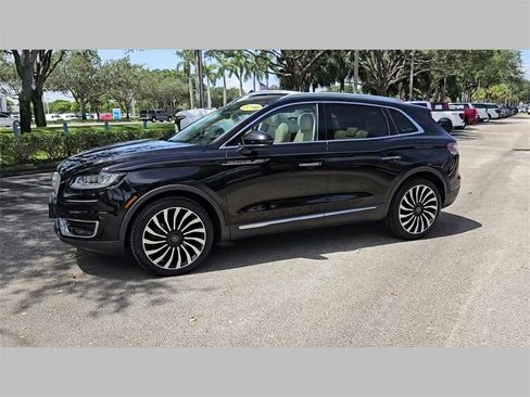 Used 2019 Lincoln Nautilus Black Label image 26