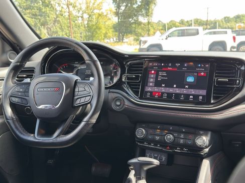 Used 2025 Dodge Durango GT AWD/4WD image 24