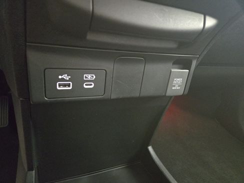 Used 2025 Honda Odyssey Sport-L image 28
