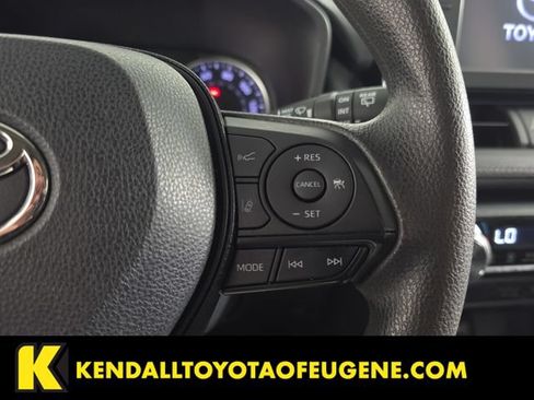 Used 2019 Toyota RAV4 XLE w/ Carpet Mat Package FWD image 14