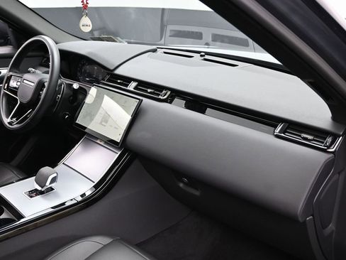 Used 2025 Land Rover Range Rover Velar S image 35