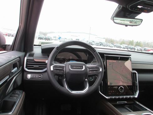 New 2026 GMC Acadia Denali Ultimate image 14