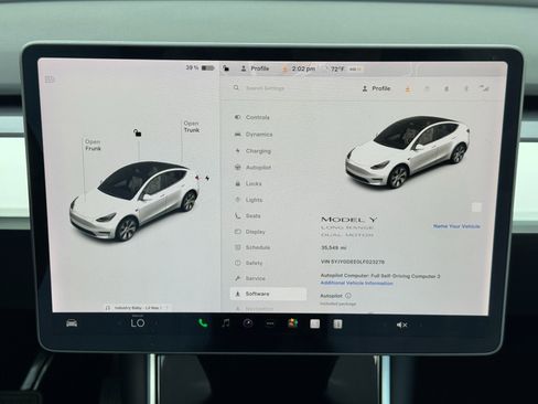 Used 2020 Tesla Model Y Long Range image 25