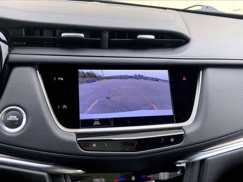 Used 2025 Cadillac XT5 Luxury image 21