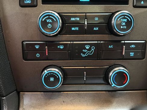 Used 2014 Ford Mustang GT image 27