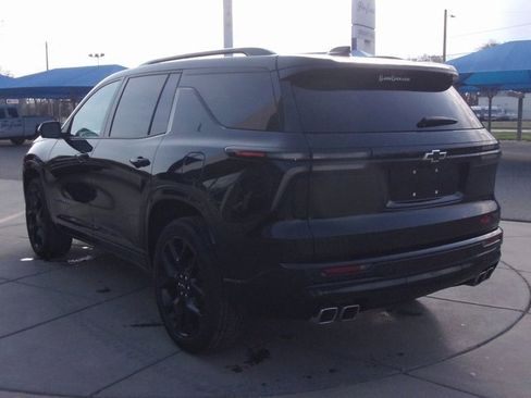 Used 2024 Chevrolet Traverse RS w/ LPO, Floor Liner Package image 17