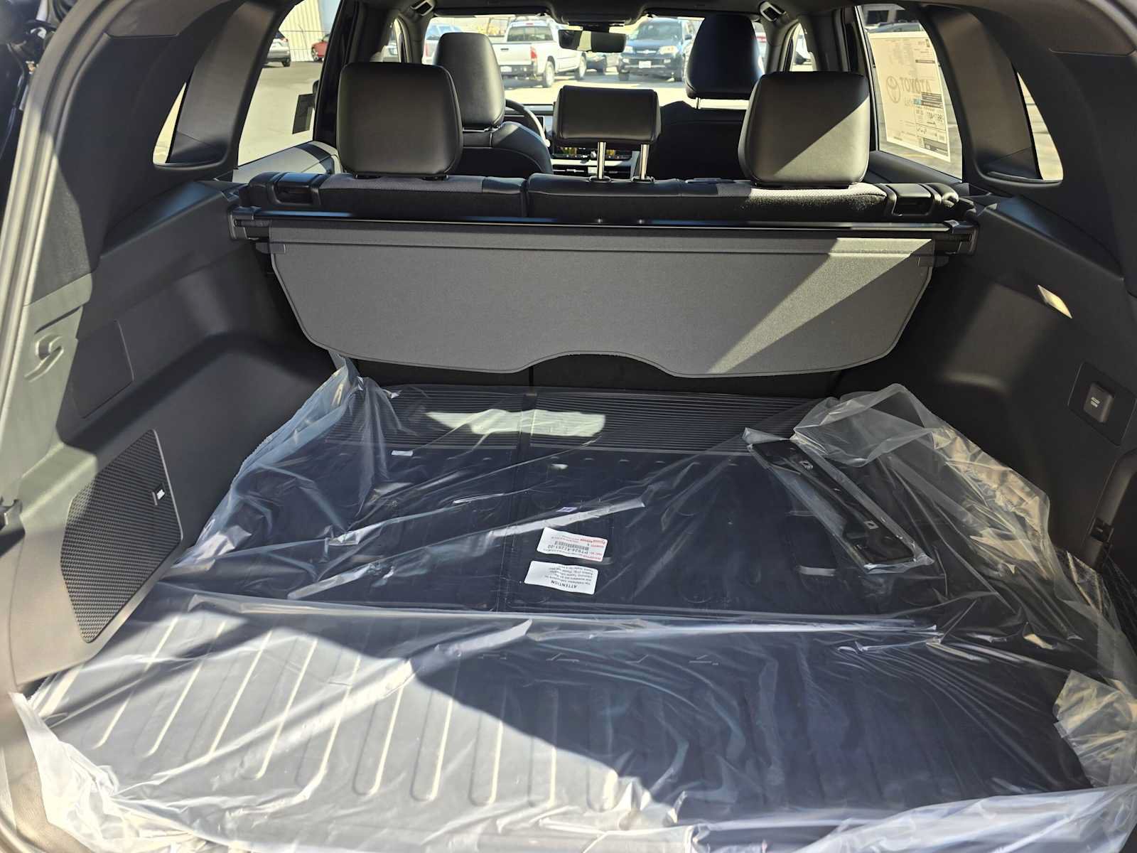 New 2026 Toyota RAV4 XSE w/ Panoramic Sun Roof Package AWD/4WD image 14