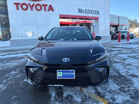 New 2026 Toyota Camry LE w/ Convenience Package image 12