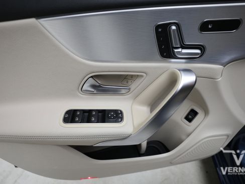 Used 2022 Mercedes-Benz A 220 image 21