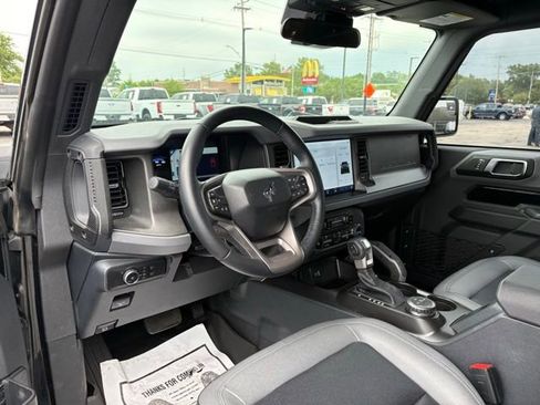 Used 2024 Ford Bronco Big Bend AWD/4WD image 3