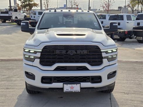 New 2025 RAM 2500 Laramie w/ Night Edition image 10
