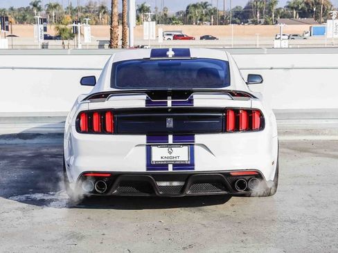 Used 2020 Ford Mustang Shelby GT350 w/ Technology Package image 8