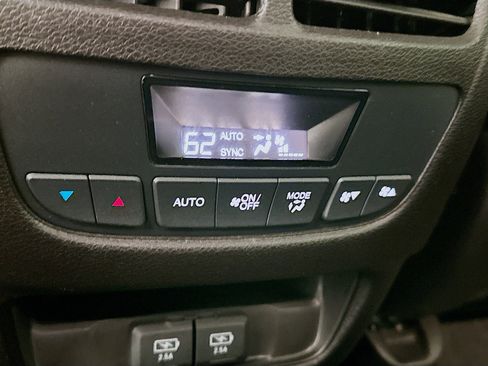 Used 2017 Acura MDX SH-AWD w/ Technology Package image 27