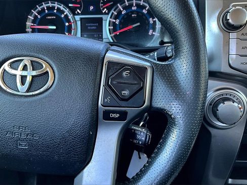 Used 2016 Toyota 4Runner SR5 image 18