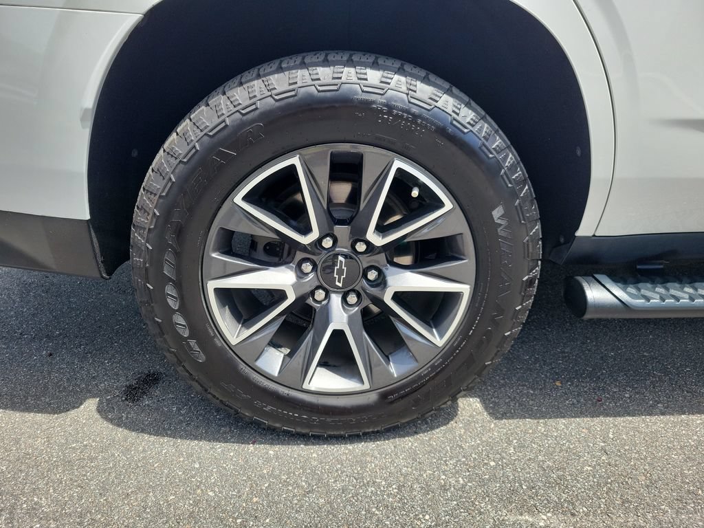 Used 2022 Chevrolet Tahoe Z71 AWD/4WD image 5