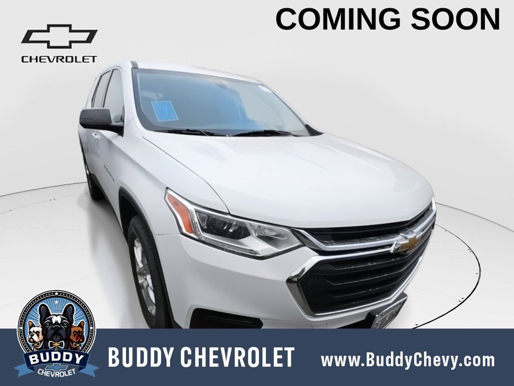 Used 2019 Chevrolet Traverse LS w/ LPO, Cargo Package FWD image 1