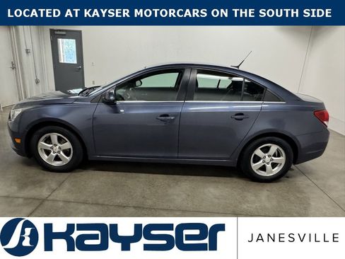 Used 2014 Chevrolet Cruze LT image 4