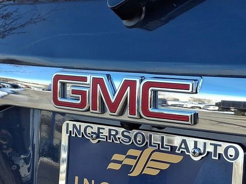 Used 2019 GMC Acadia SLT image 32