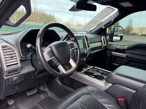 Used 2017 Ford F350 Platinum w/ Platinum Ultimate Package image 17