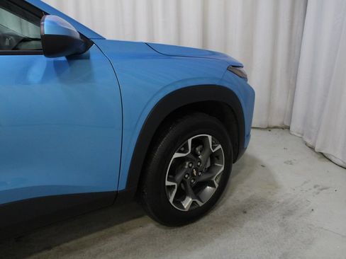 Used 2025 Chevrolet Trax LT w/ Driver Confidence Package FWD image 27
