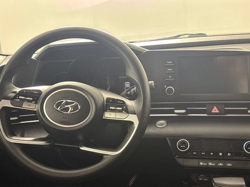 Used 2023 Hyundai Elantra SEL w/ Cargo Package FWD image 14