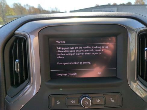 New 2024 GMC Sierra 2500 Pro w/ Convenience Package AWD/4WD image 27