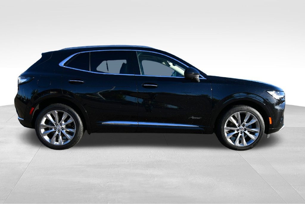 Used 2023 Buick Envision Avenir AWD/4WD image 9