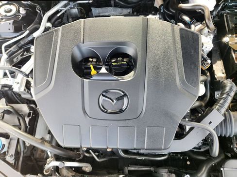 Used 2025 MAZDA MAZDA3 s image 33